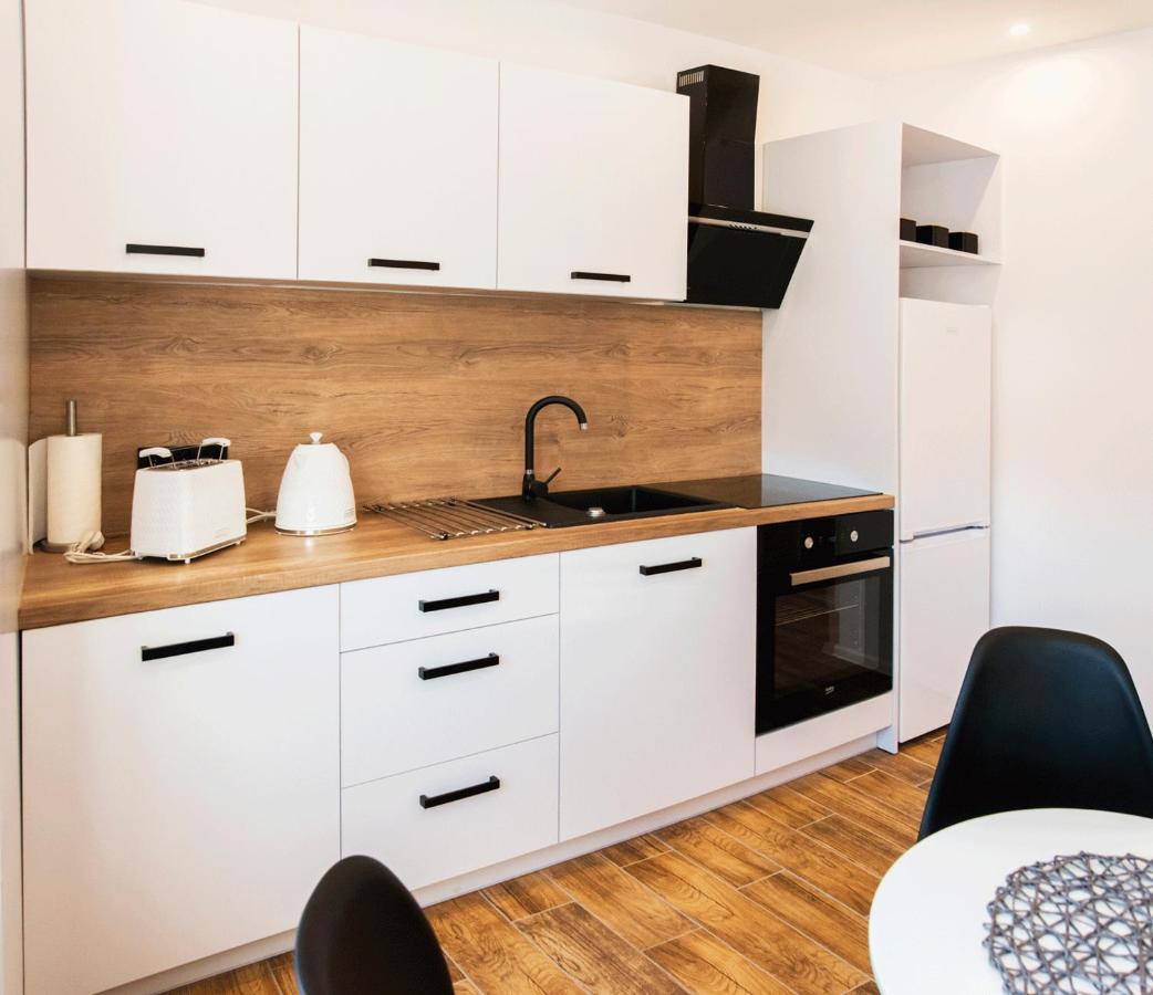 Apartament Gosia Ниса Екстер'єр фото